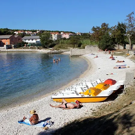 With Parking Space - 21036 شقة *